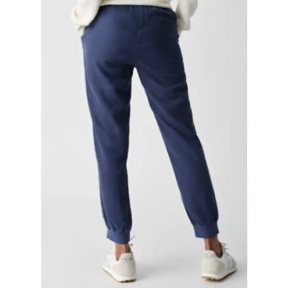 Faherty Arlie Day Pant in Navy‎